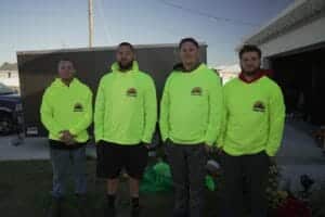 cape-corel-lawn-care-workers