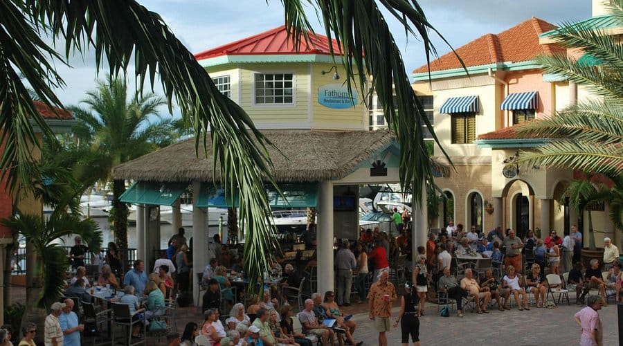 fathoms-restaurant-bar