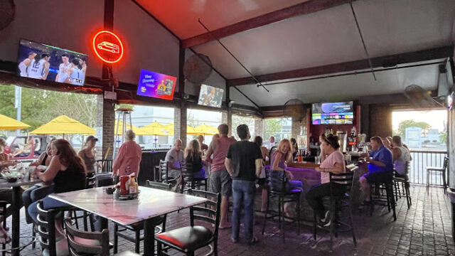 masonry-bar-9
